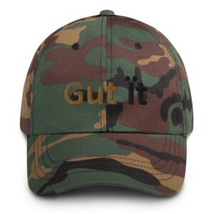 Camouflage cap with "Gut it" text.