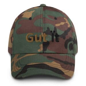 Camouflage cap with "Gut it" text.