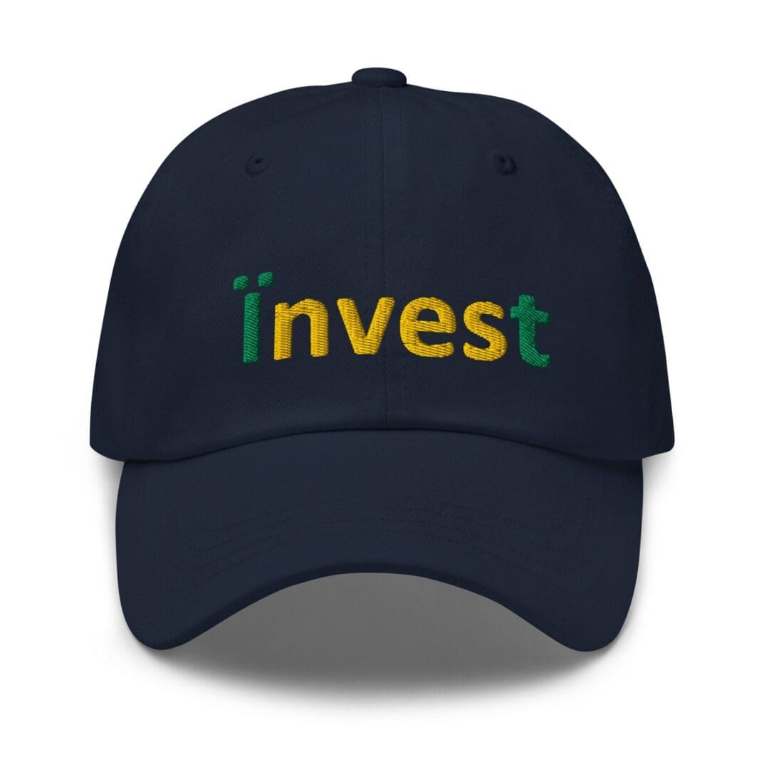 Navy baseball cap embroidered "invest"